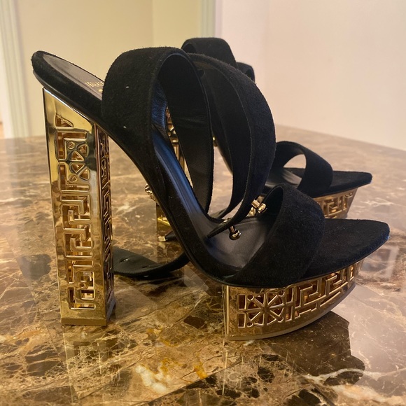 Versace Black Suede Sandals with ankle - Picture 3 of 7